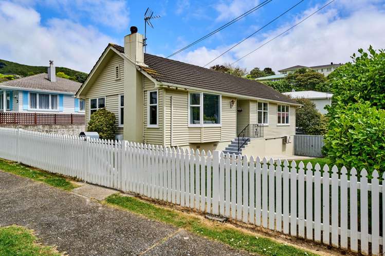 14 Pembroke Street Tawa_3