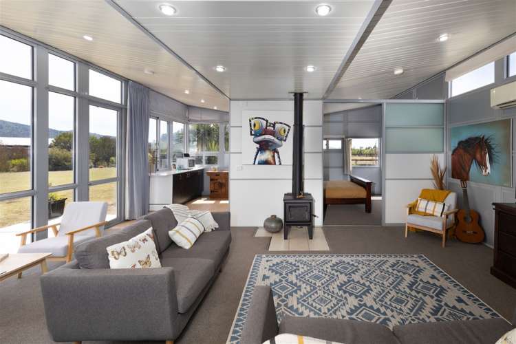 80 Pipitea Drive Rarangi_10