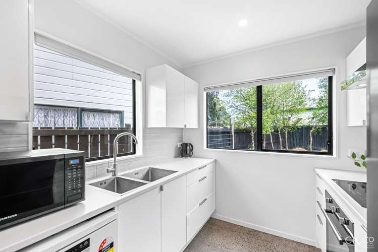 3/24 Mason Street Moera_5