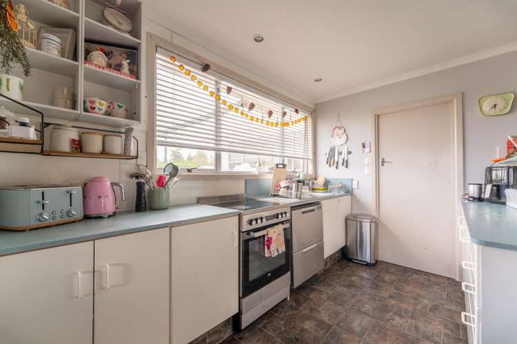 83 Bledisloe Street Kurow_13