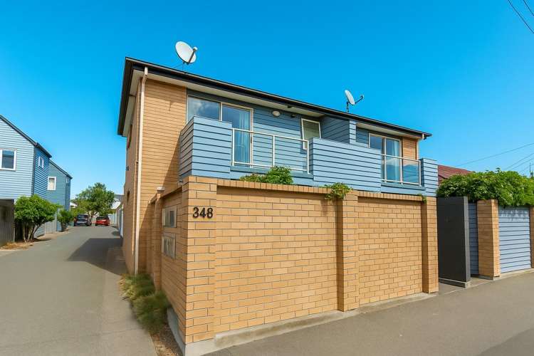 2/346 Hereford Street 1477_0