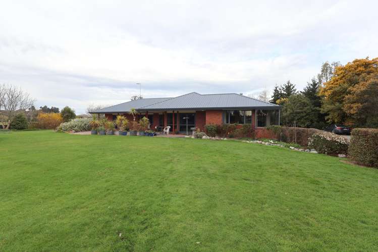 14 Danube Road Winton Surrounds_29