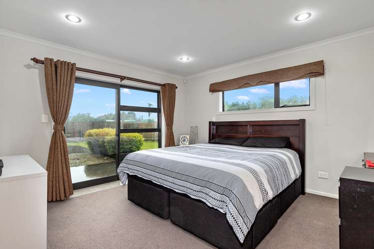 214 Saint James Drive Huntington_10