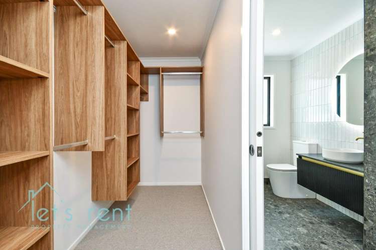 42 Evergreen Parade 10940_13