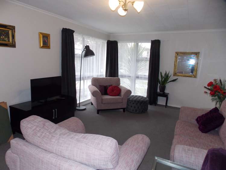 14 Terry Crescent Milson_5