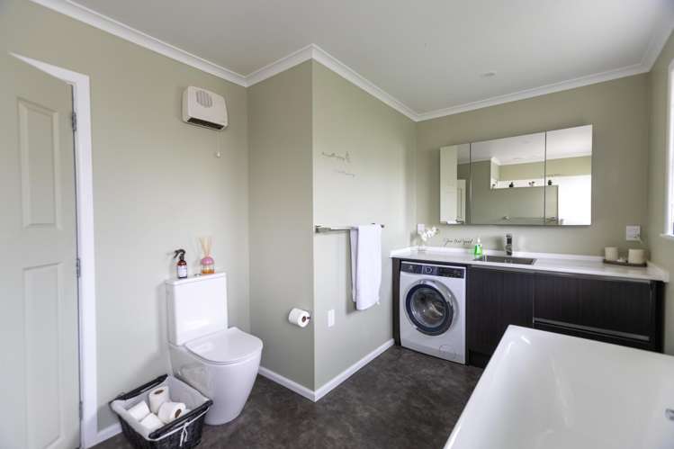 4 Corbett Place Onekawa_16