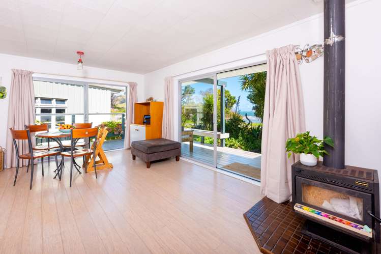 22 Koutu Beach Road Opononi_9