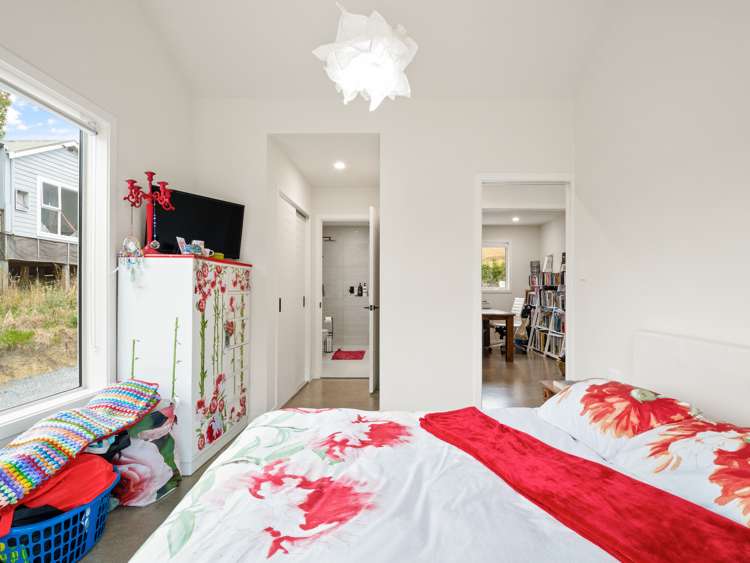 26 Irvine Street Lawrence_14