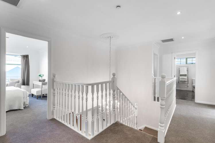 97B The Drive Epsom_6