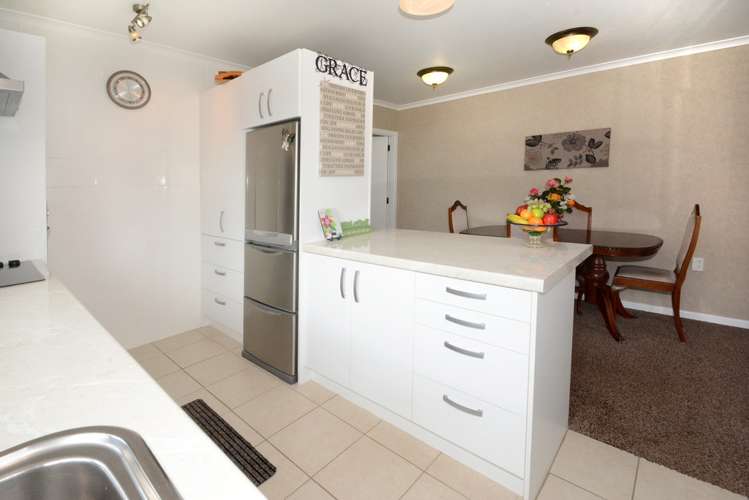 21 Gordon Road Mosgiel_7