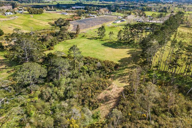 2/123 Nelson Road Taupaki_9