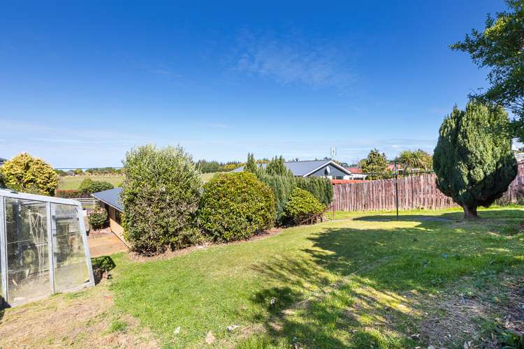 15 Blackhead Road Concord_17