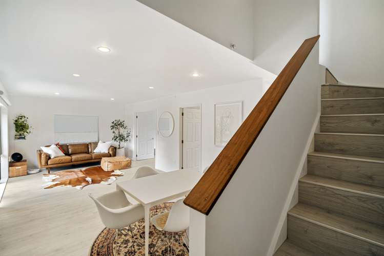 3/52 Taharoto Road Takapuna_5