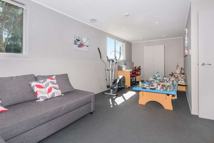 106 John Downs Drive Browns Bay_17