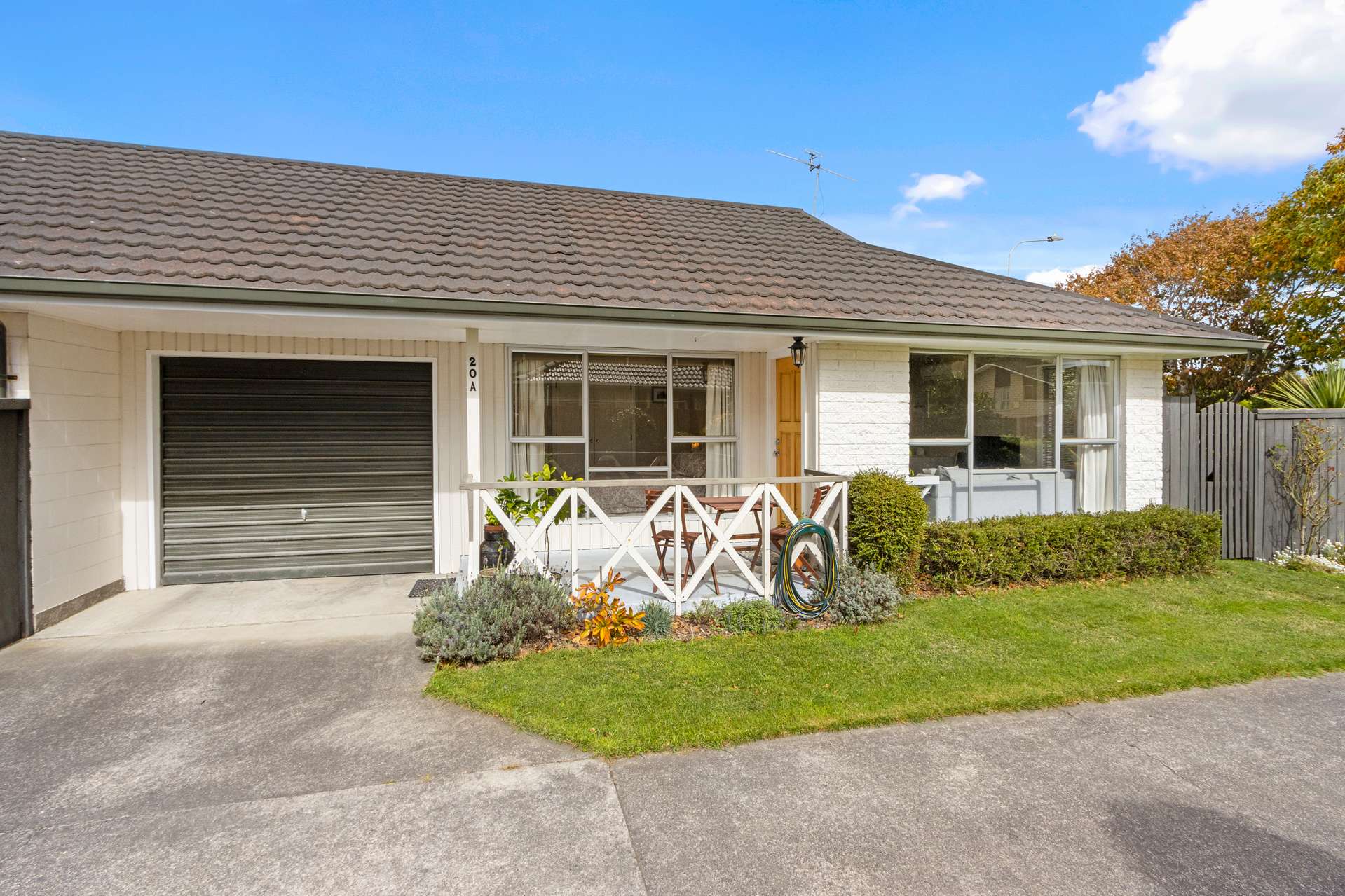 20a Salford Avenue Redwood_0