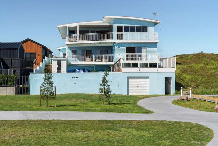 1011 Papamoa Beach Road Papamoa Beach_34