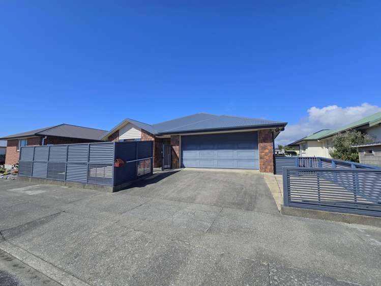 114 Sewell Street Hokitika_22
