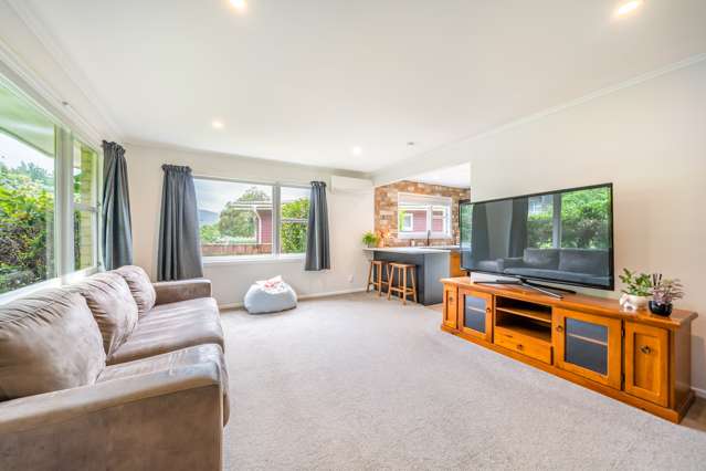 25 Deller Grove Silverstream_3