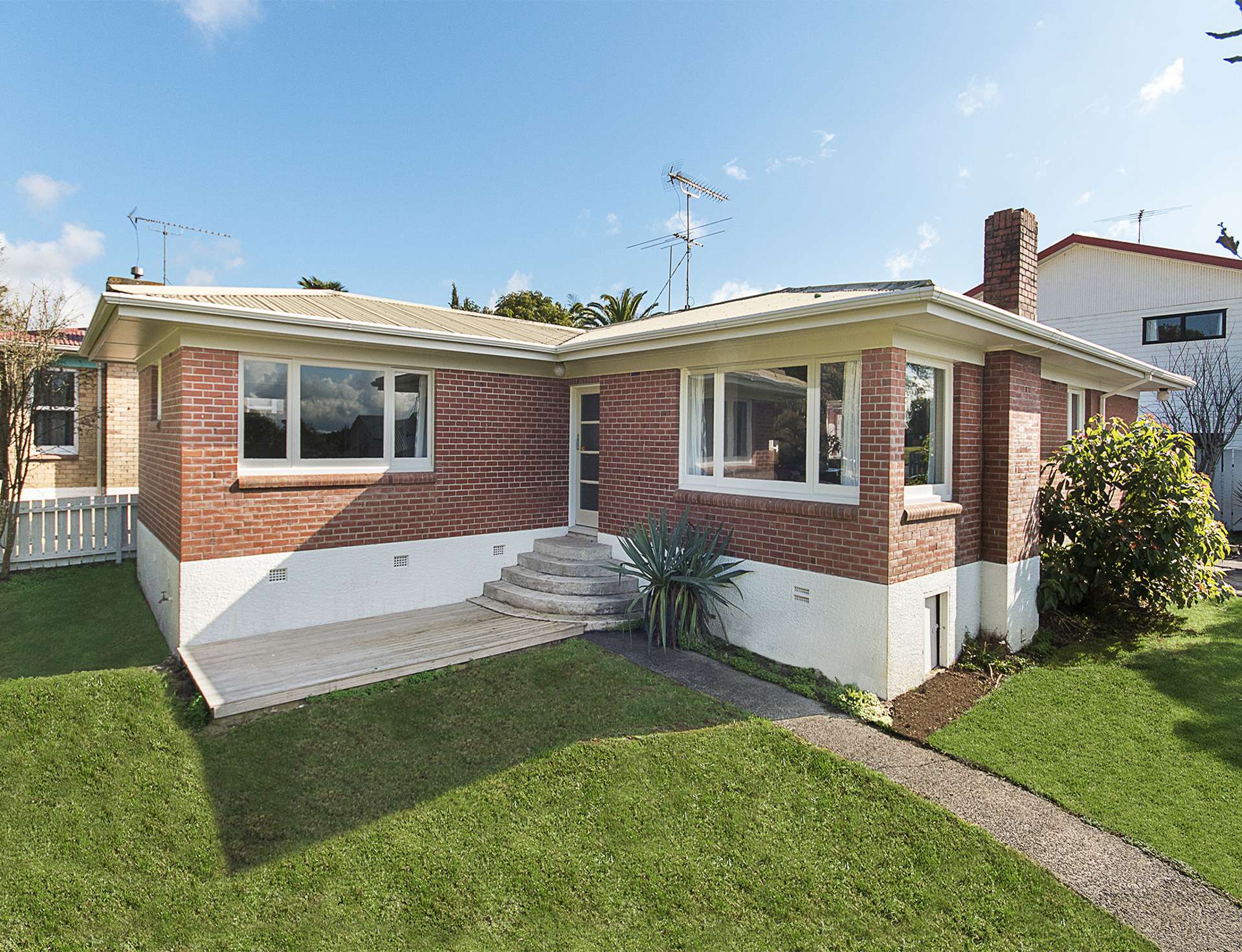 2 Richardson Avenue Pukekohe_0