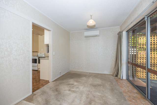 3 Sandringham Road Enderley_3