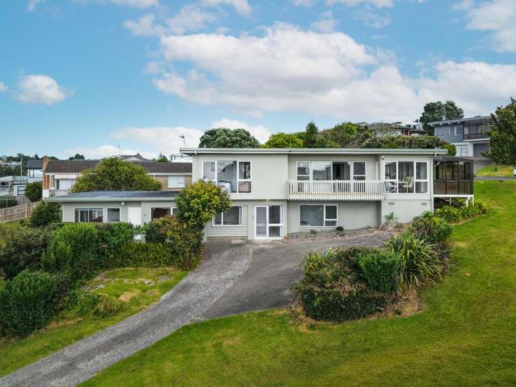 1&2/114 Eban Avenue Hillcrest_27