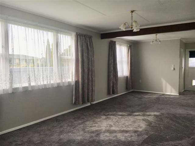 1 Fairview Place Feilding_4