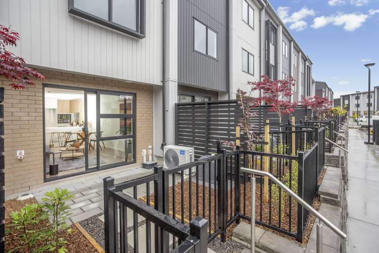 38 Selo Street Glen Eden_15