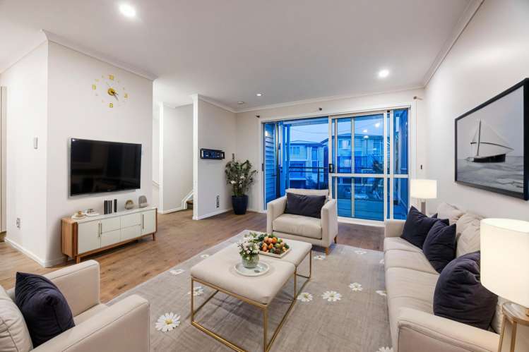 10 Panakenake Way Flat Bush_6