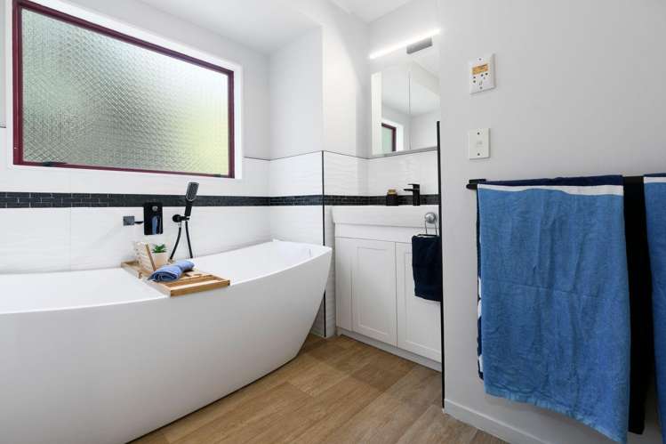 63 Meander Drive Welcome Bay_17