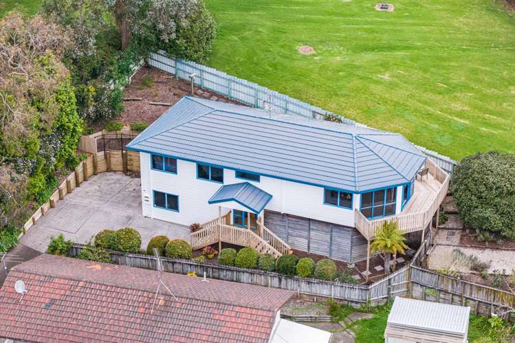 1b Triangle Road Massey_5