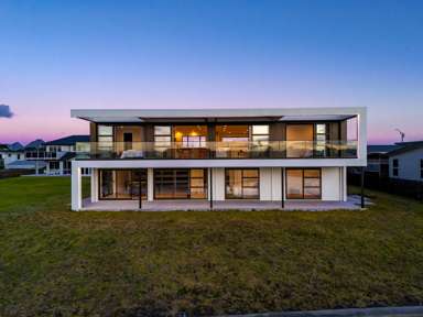 21 Fred Carr Place_3
