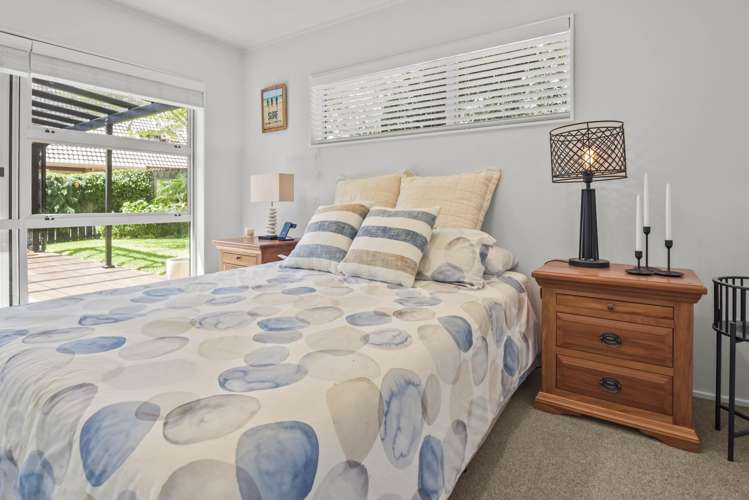 68 William Bayes Place Red Beach_14