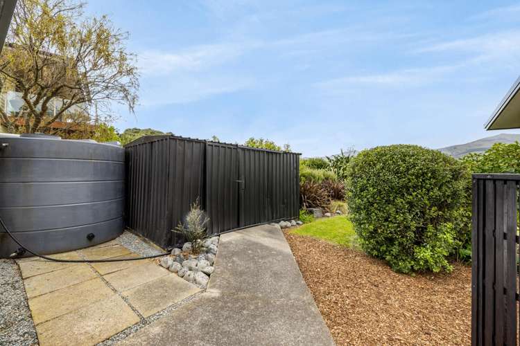 2 Haywards Lane Duvauchelle_21