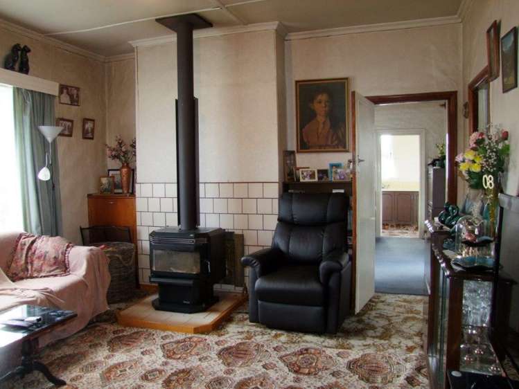 62 Elderlee Street Milton_5