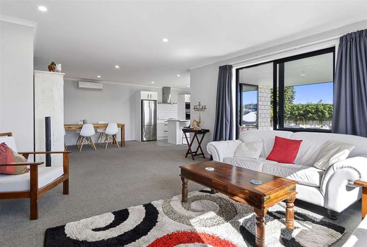 11 Caldera Crescent Pyes Pa_6