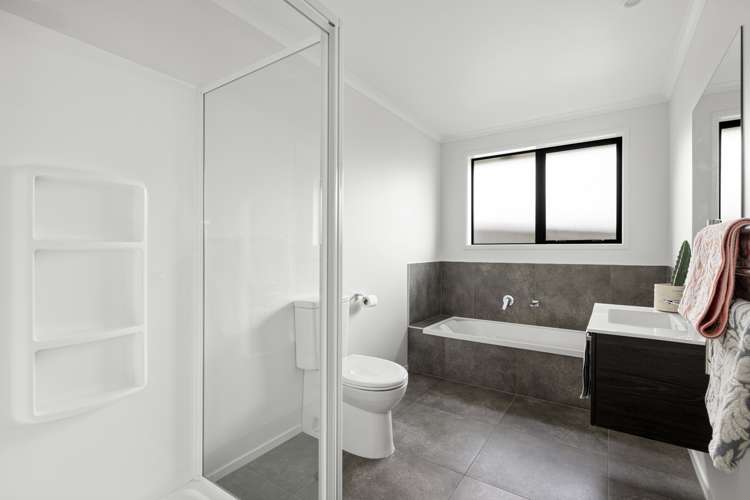 20 Moira Close Welcome Bay_12