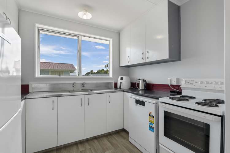 146 Portia Street Stratford_15