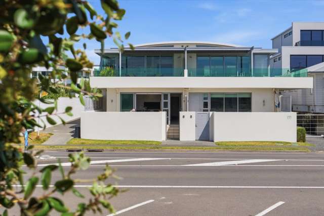 2/135 Marine Parade Mount Maunganui_3