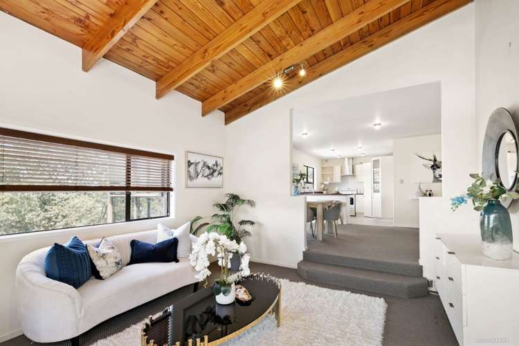 9a Stephen Lysnar Place Hillsborough_9