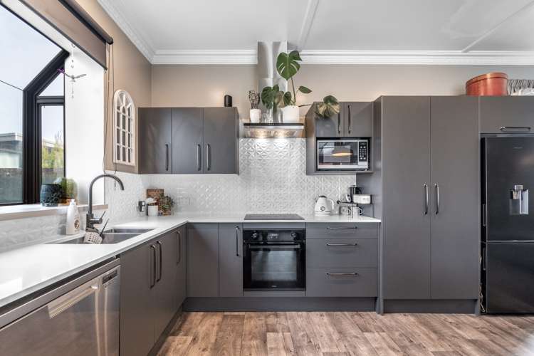 387 Tweed Street Georgetown_15