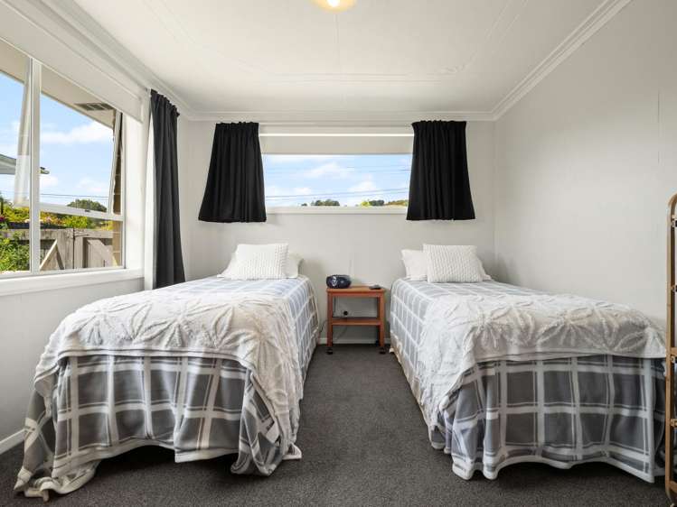 57 Brighton Road Green Island_12