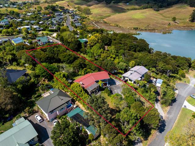 20 East Street Raglan_1