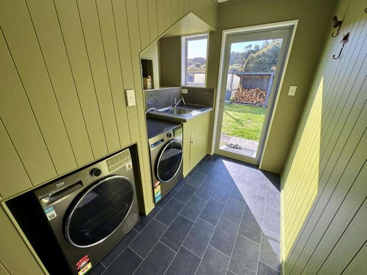 14 Butlers Road Ruatapu_14