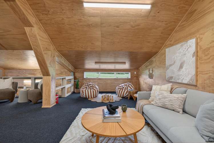 Boat Shed/19 Hikoikoi Reserve, Marine Parade Petone_17