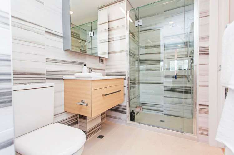 111/10 Lion Place Epsom Central_8