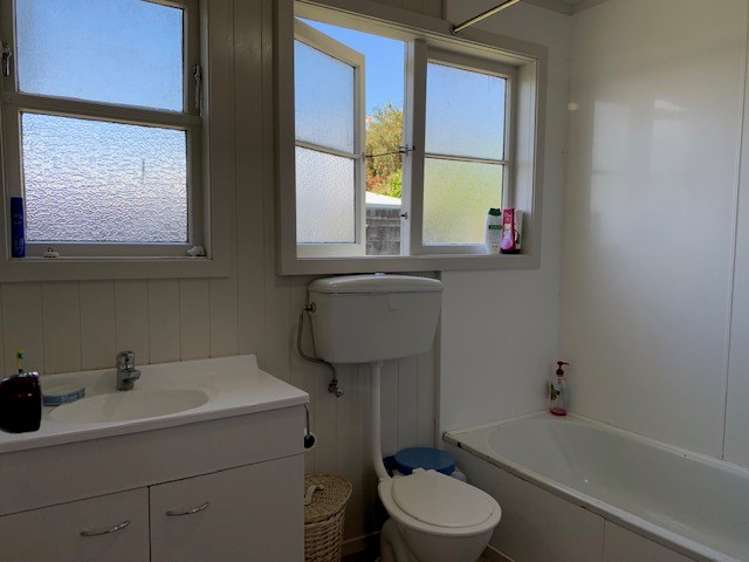 8 Whatawhata Avenue Ngaruawahia_12