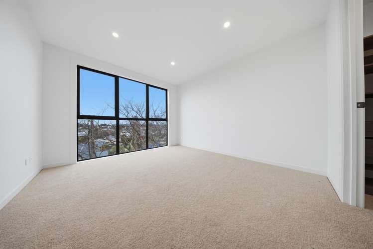 2A Rangitoto Terrace Milford_15