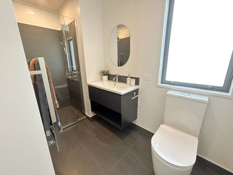 3/6 Strauss Place Somerfield_6