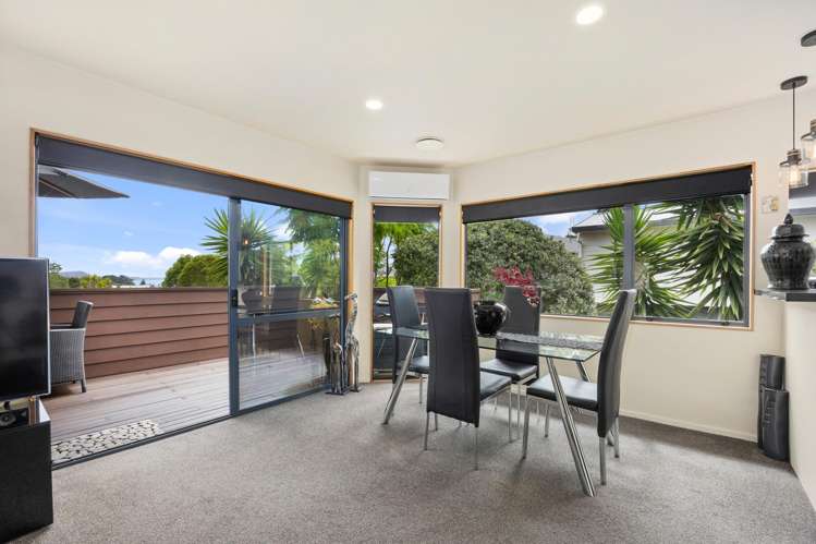 1/96 William Bayes Place Red Beach_8