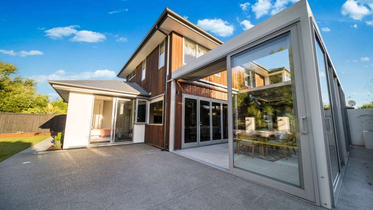 28b Springwater Avenue Northwood_30